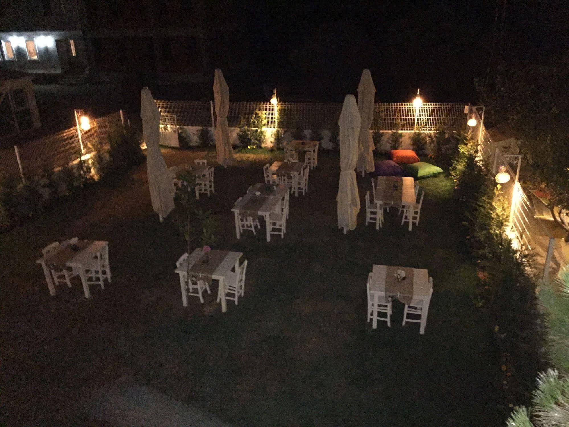 Garden Ada Hotel Tenedos Buitenkant foto