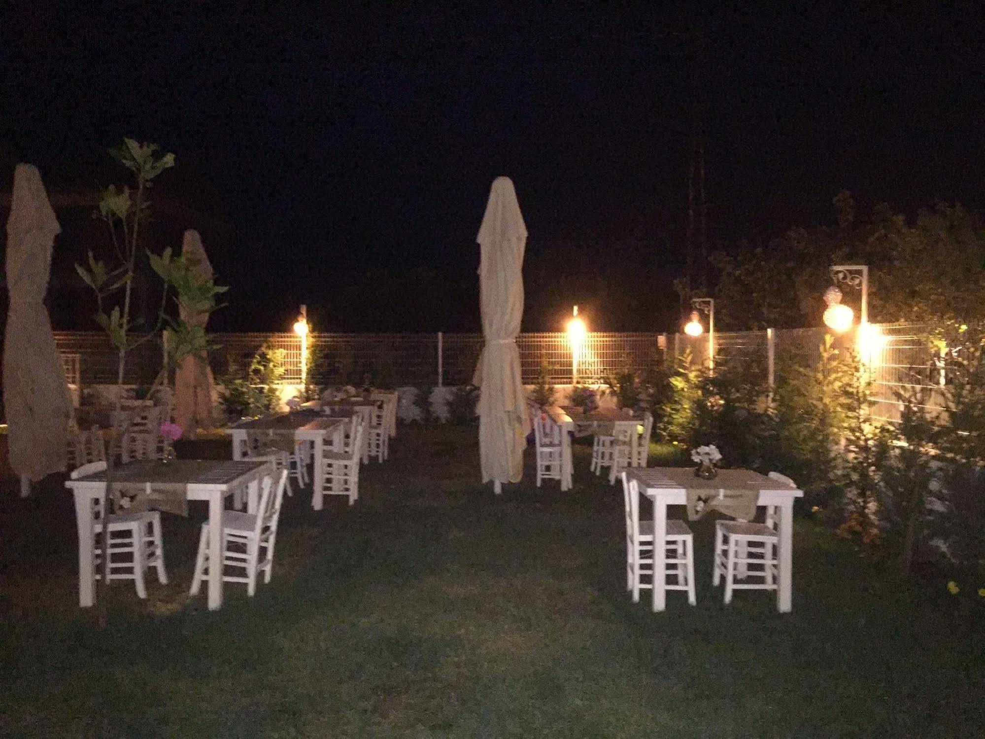 Garden Ada Hotel Tenedos Buitenkant foto
